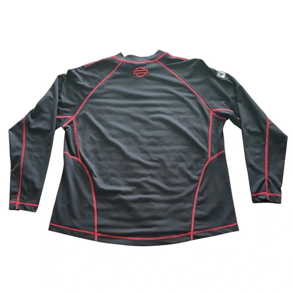 Harley-Davidson Ladies 2XL Long Sleeve Top. Gently used. Stunning Red Trim! - Picture 4 of 12